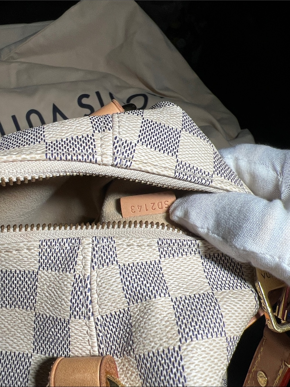 Louis Vuitton Evora MM Damier Azur M41133 handbag, used but great condition! - Picture 3 of 10